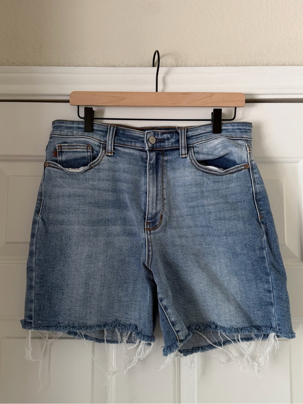 Judy Blue Mid Rise Cut Off Jean Shorts